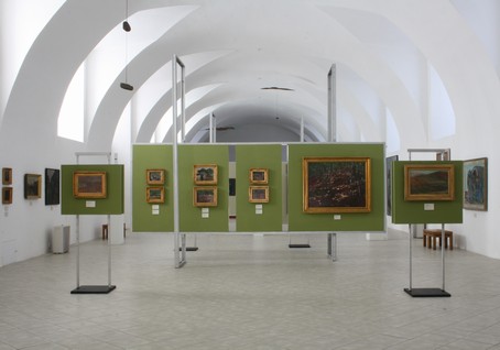 Pohled do stálé expozice Galerie moderního umění v Roudnici nad Labem. Foto Magdalena Deverová 2012